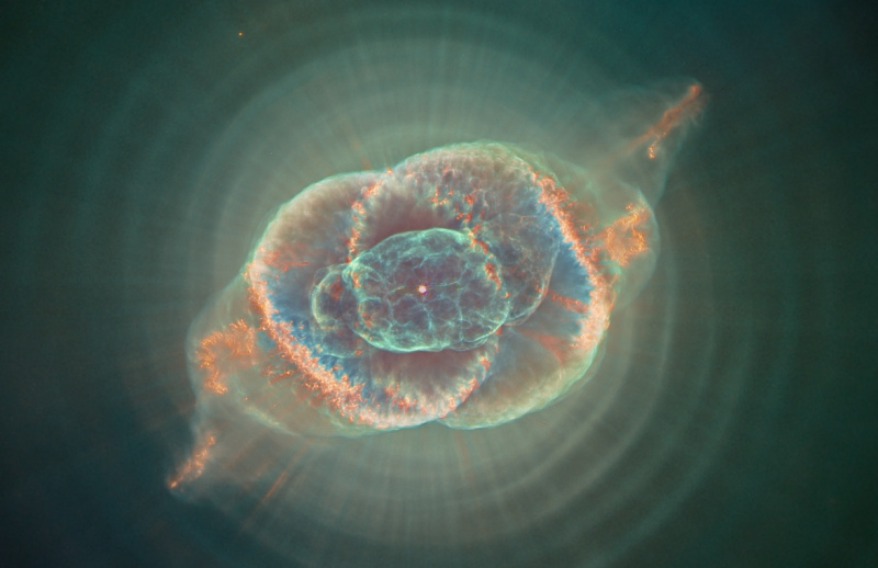 Cat's Eye Hubble Remix