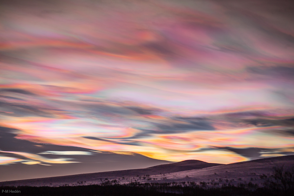 Nacreous Clouds over Sweden