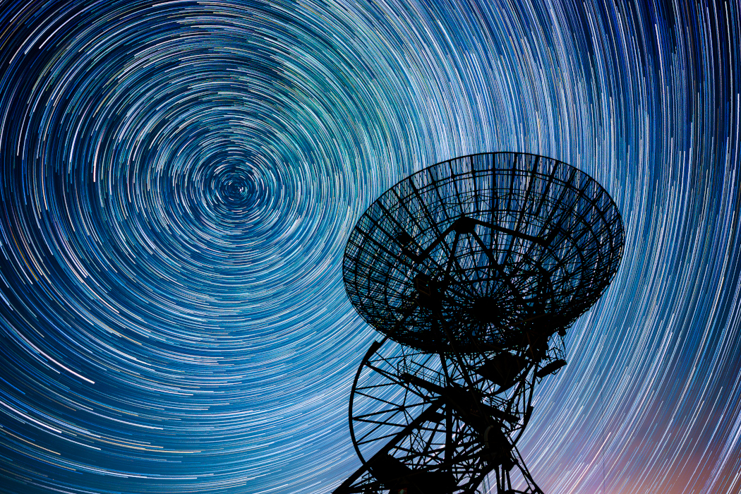 Star Trails over One-Mile Radio Telescope