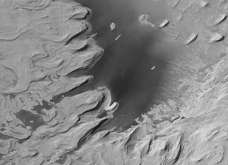 Ancient Layered Rocks on Mars