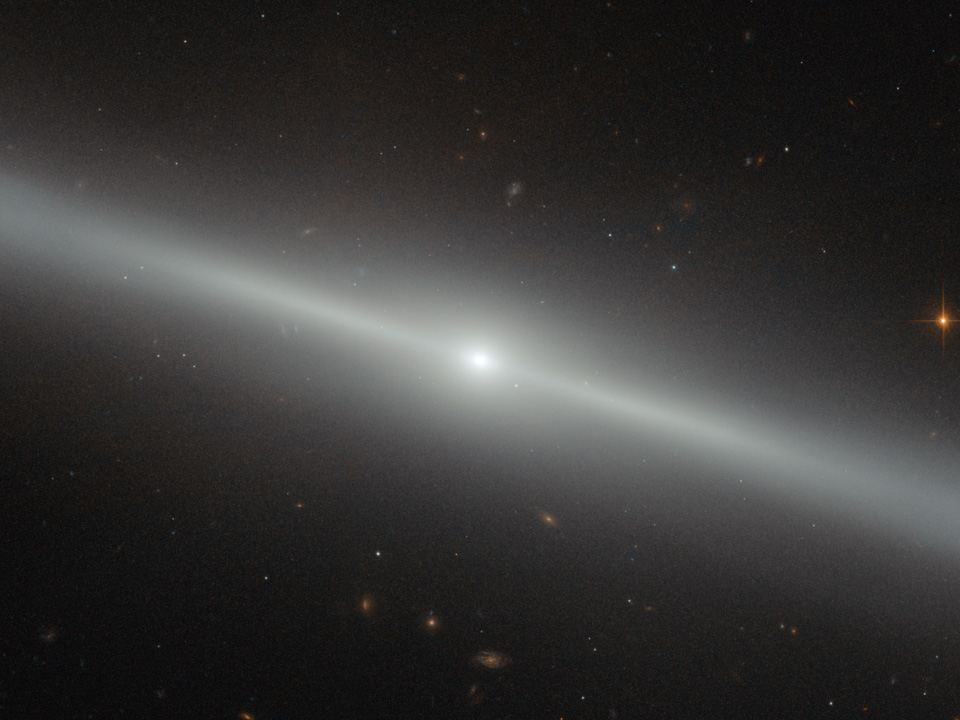 NGC 4762: A Galaxy on the Edge