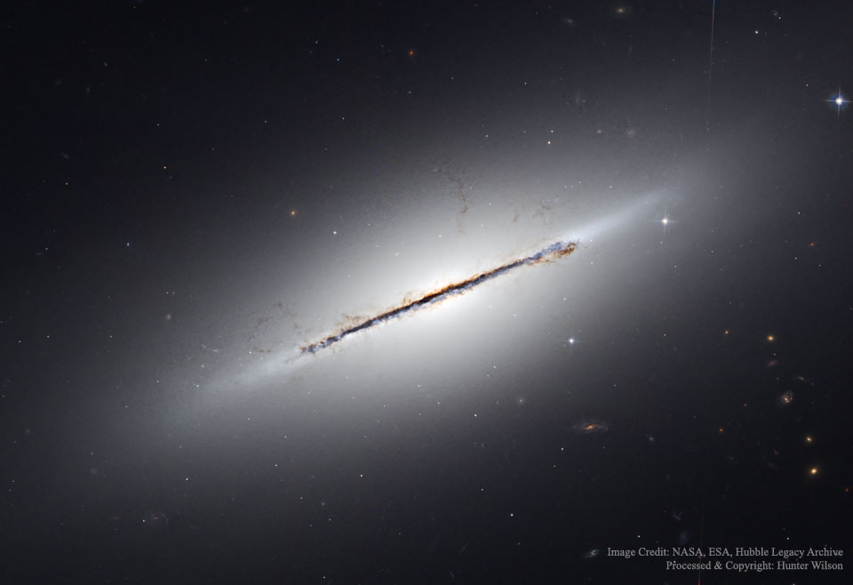 Edge-On Galaxy NGC 5866